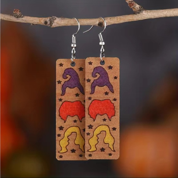 Hocus Pocus Sanderson Sisters Earrings - Picture 2 of 6